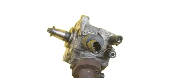 BMW 3 E90 E91 Fuel injection high pressure pump 0445010506 N47D20C