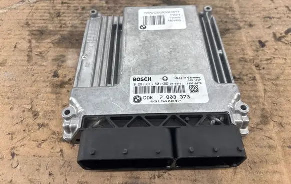 BMW 5 E60 E61 Engine control unit/module 0281013501 031540047 7803373