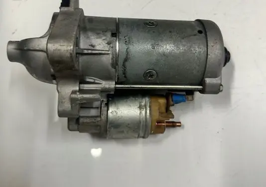 Renault Master III Starter motor 233009813R