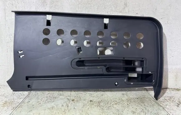 Mercedes-Benz B W245 Dashboard lower bottom trim panel A1696800139 1696800139