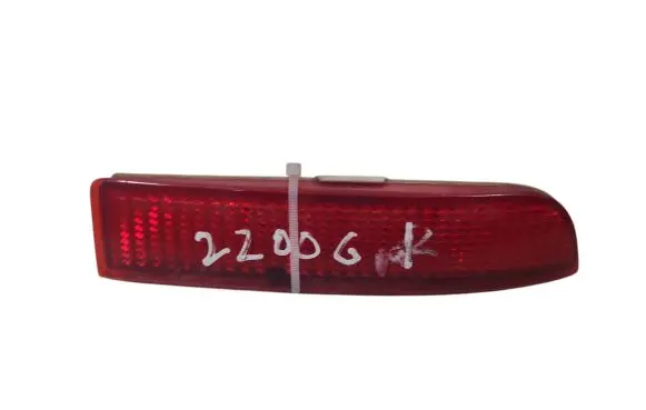 Toyota Avensis T270 Rear tail light reflector 1090037