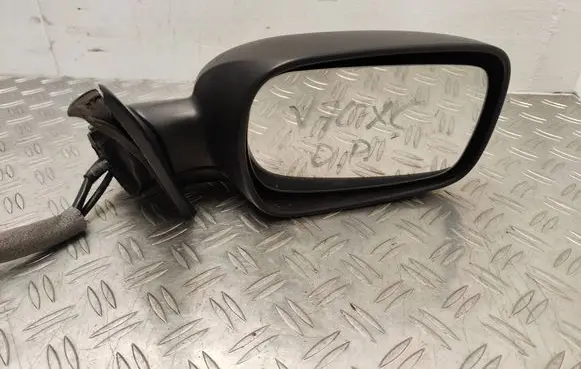 Volvo XC70 Front door electric wing mirror 3303384