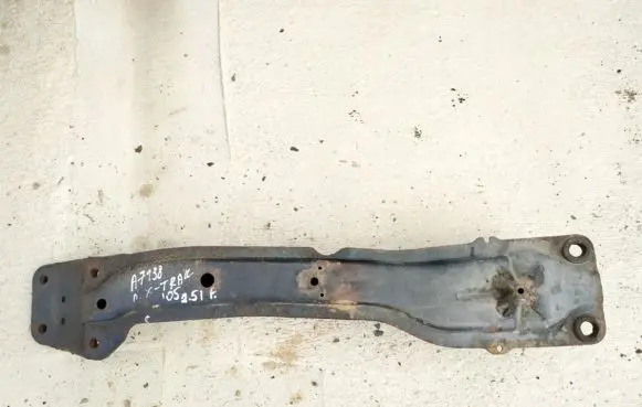 Nissan X-Trail T30 Front subframe