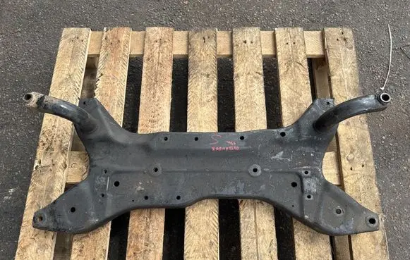 Mitsubishi Outlander Front subframe