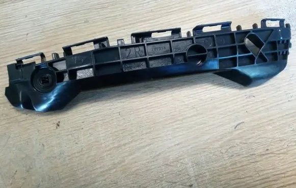 Toyota Yaris Rear bumper mounting bracket 525750D460 NE69133
