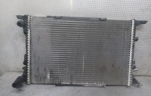 Audi A4 S4 B8 8K Coolant radiator 8K0121251R