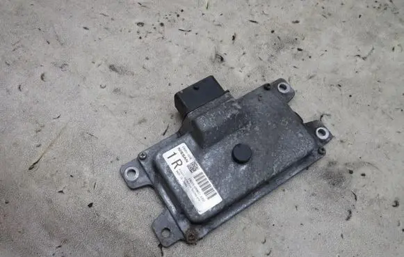 Nissan Qashqai Gearbox control unit/module KRIS235789