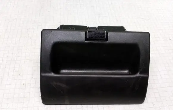 Volkswagen Golf III Ashtray (front) 1H1857309