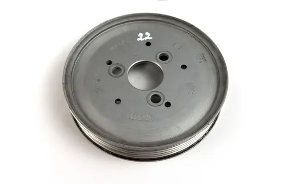Audi A4 S4 B6 8E 8H Power steering pump pulley 059145255