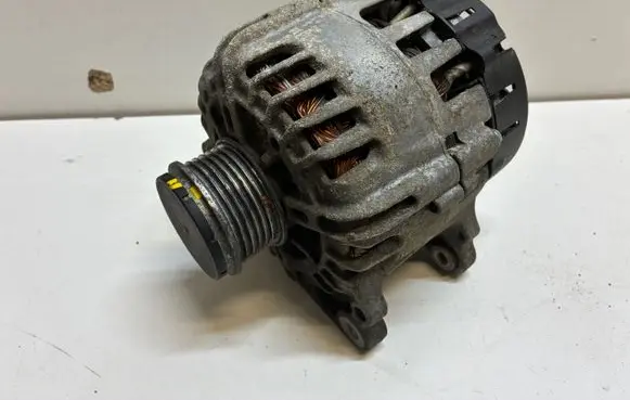 Audi A4 S4 B9 Generator/alternator 059903024