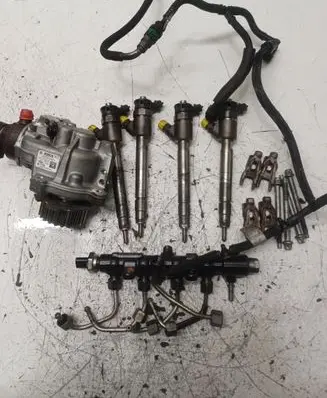 Peugeot 508 II Fuel injection system set 0445010761 9817903080 0445110749