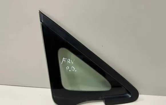 Honda FR-V Front triangle window/glass 