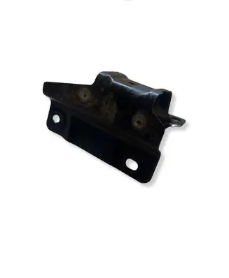 Nissan Ariya Fender mounting bracket 