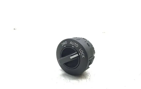 Nissan X-Trail T30 Differential lock switch K2932