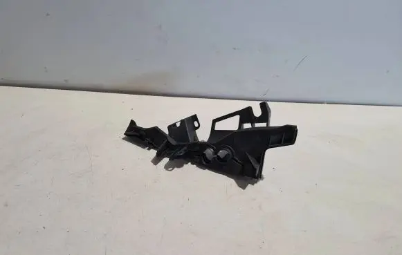 Mercedes-Benz C W205 Other engine bay part A2058317600