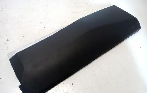 Peugeot 3008 II Rear door trim (molding) 9811404577
