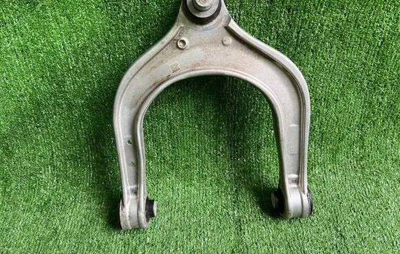 BMW X5 G05 Front upper control arm/wishbone K218401