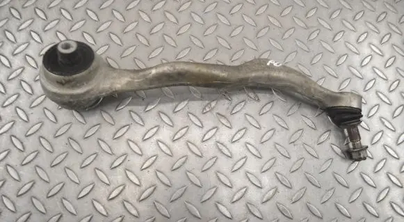 Front lower control arm/wishbone