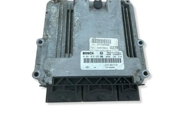 Mercedes-Benz Citan W415 Engine control unit/module 237102908R 0281019325 237102747R