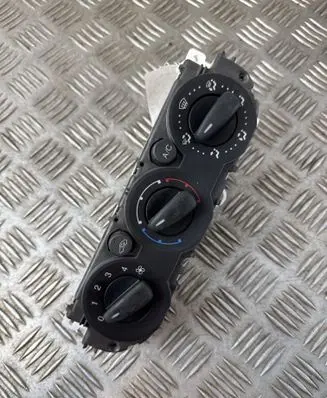 Ford Mondeo MK IV Climate control unit 6G9119980AE