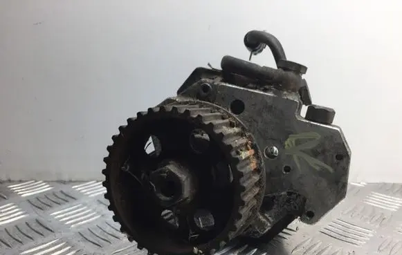 Jeep Cherokee Fuel injection high pressure pump