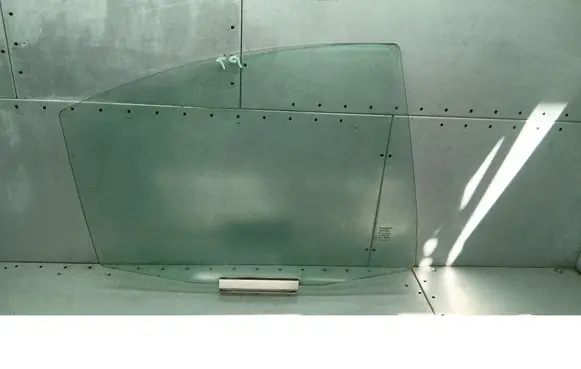 Volvo S60 Rear door window glass