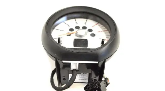 Mini Cooper Countryman R60 Speedometer (instrument cluster) 9275560
