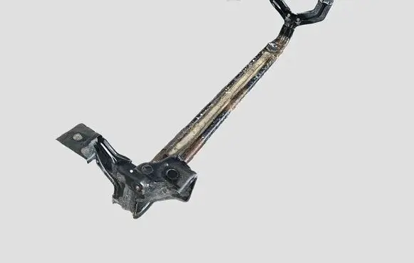 Volvo V40 Bottom radiator support slam panel