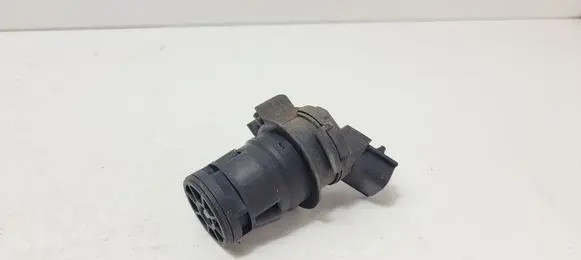 Mazda CX-7 Windscreen/windshield washer pump