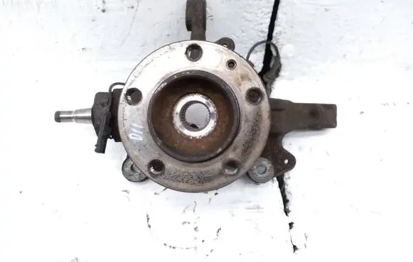 Opel Movano B Front wheel hub spindle knuckle