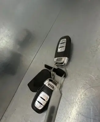 Audi A6 S6 C7 4G Ignition key/card 