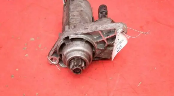 Seat Ibiza IV (6J,6P) Starter motor 02T911023S