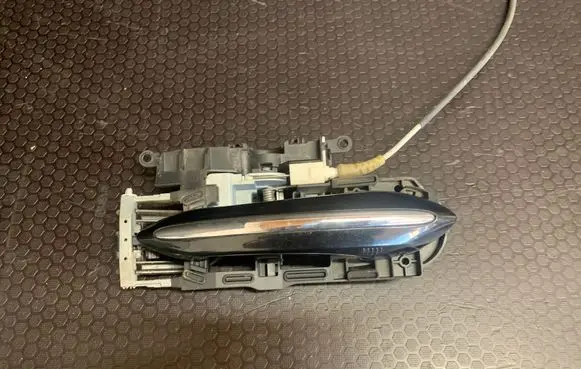BMW 7 F01 F02 F03 F04 Front door exterior handle X4718722809 04022009
