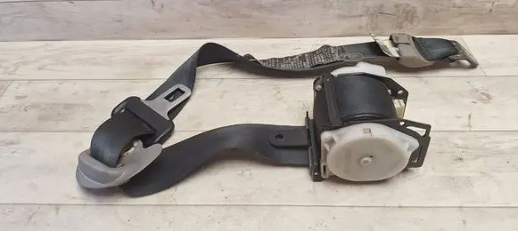 Mitsubishi Grandis Rear seatbelt TKAB0N694 0433117
