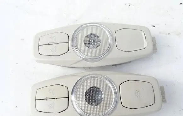 Ford Focus Other interior light AM5113K767AB
