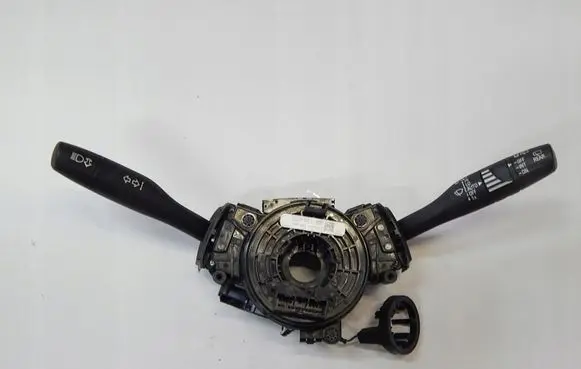 Opel Astra K Tailgate/trunk/boot open switch 