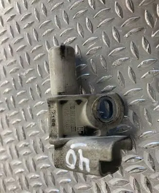Ford Mondeo MK IV Camshaft position sensor 9661135980