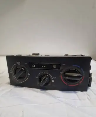Peugeot 407 Climate control unit 69910004 N10208CFF 03042007