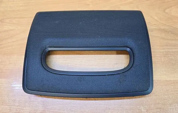 Volvo XC90 Dash center speaker trim cover 30755216 03409831