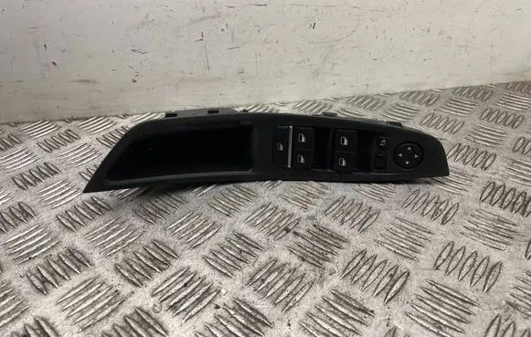 BMW 5 F10 F11 Electric window control switch 9179913