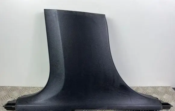 (B) pillar trim (bottom)