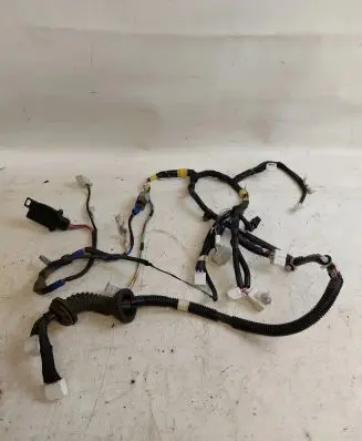 Lexus IS 220D-250-350 Front door wiring loom 8215153130F2