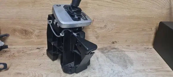 Volvo XC90 Gear shifter/selector P30759194