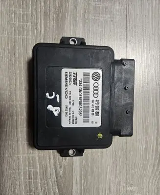 Audi A6 S6 C6 4F Hand brake control module 4F0907801