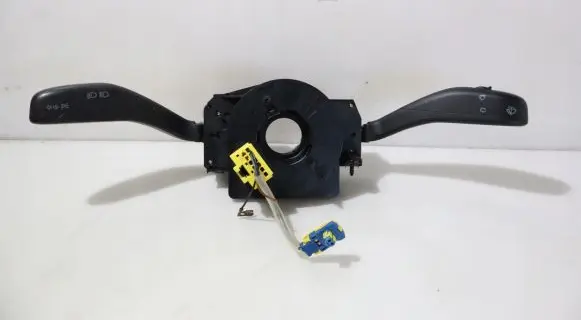 Volkswagen Polo Light switch