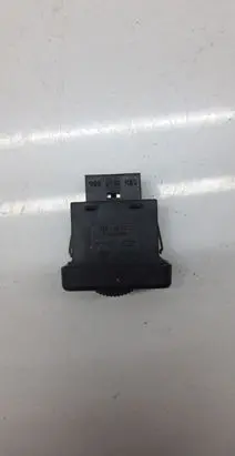 Volkswagen PASSAT B4 Light switch 157941333