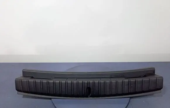 BMW 1 F40 Other sill/pillar trim element 7448213