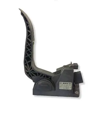 Mercedes-Benz Sprinter W901 W902 W903 W904 Accelerator throttle pedal A9013000404 0281002335 187402026