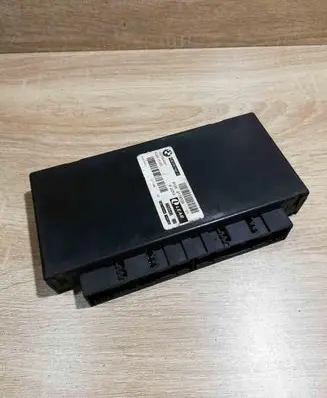 BMW 5 E60 E61 Central body control module 9118729