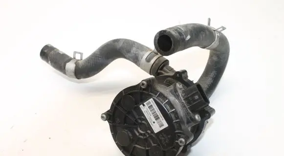 KIA Soul Water pump 369000E400